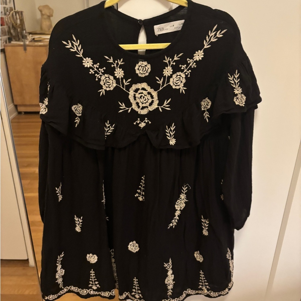 Zara Black Blouse with White Floral Embroidery